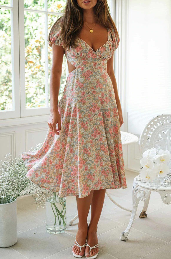 Vestido midi floral con cordones en la espalda