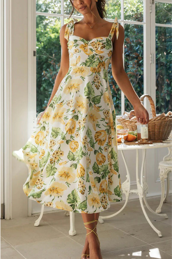 Women's floral strappy dress